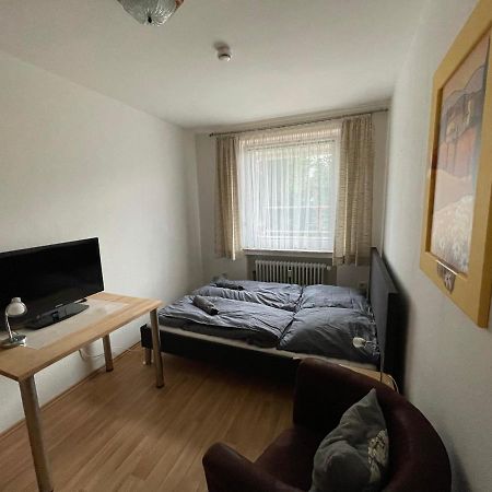 Schoene Einfache Ferienwohnung Mitten In Oldenburg Eksteriør billede