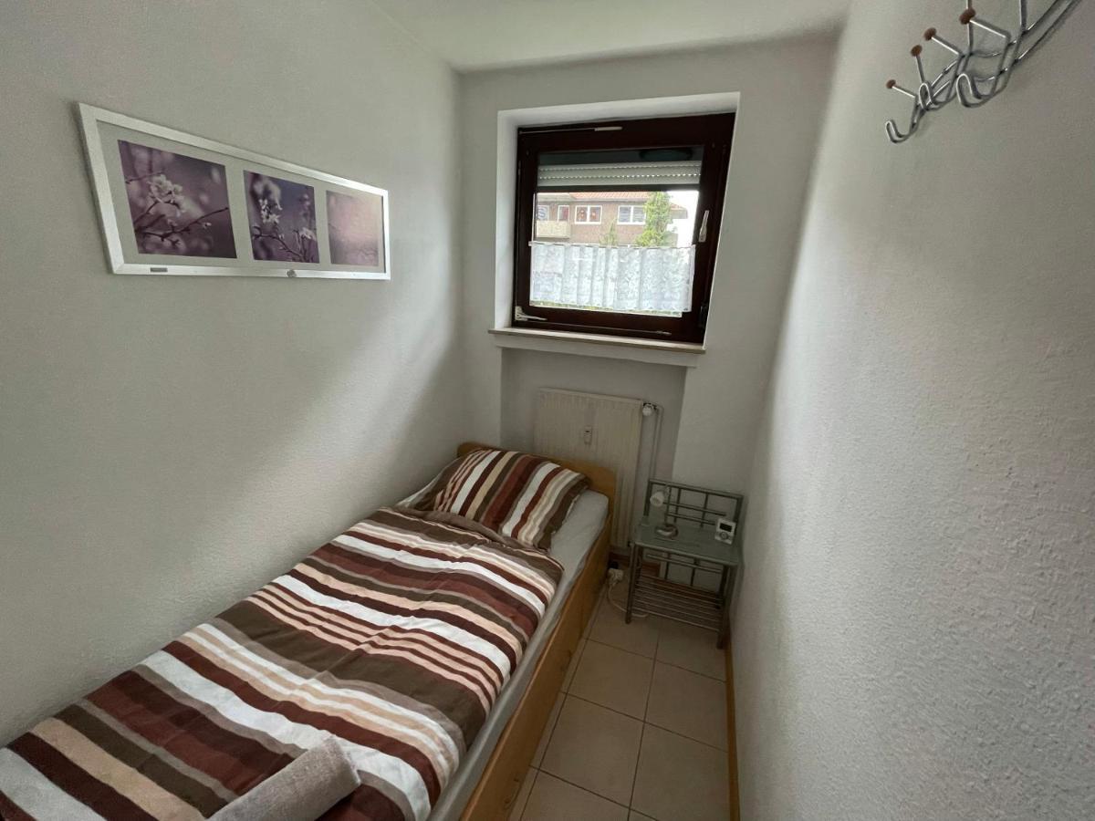 Schoene Einfache Ferienwohnung Mitten In Oldenburg Eksteriør billede