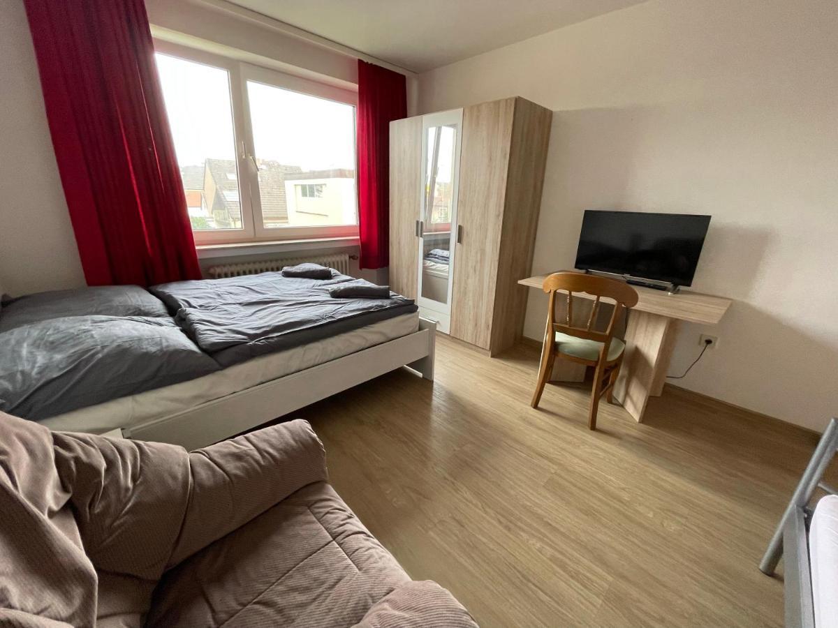 Schoene Einfache Ferienwohnung Mitten In Oldenburg Eksteriør billede