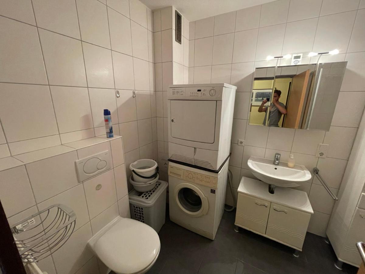 Schoene Einfache Ferienwohnung Mitten In Oldenburg Eksteriør billede