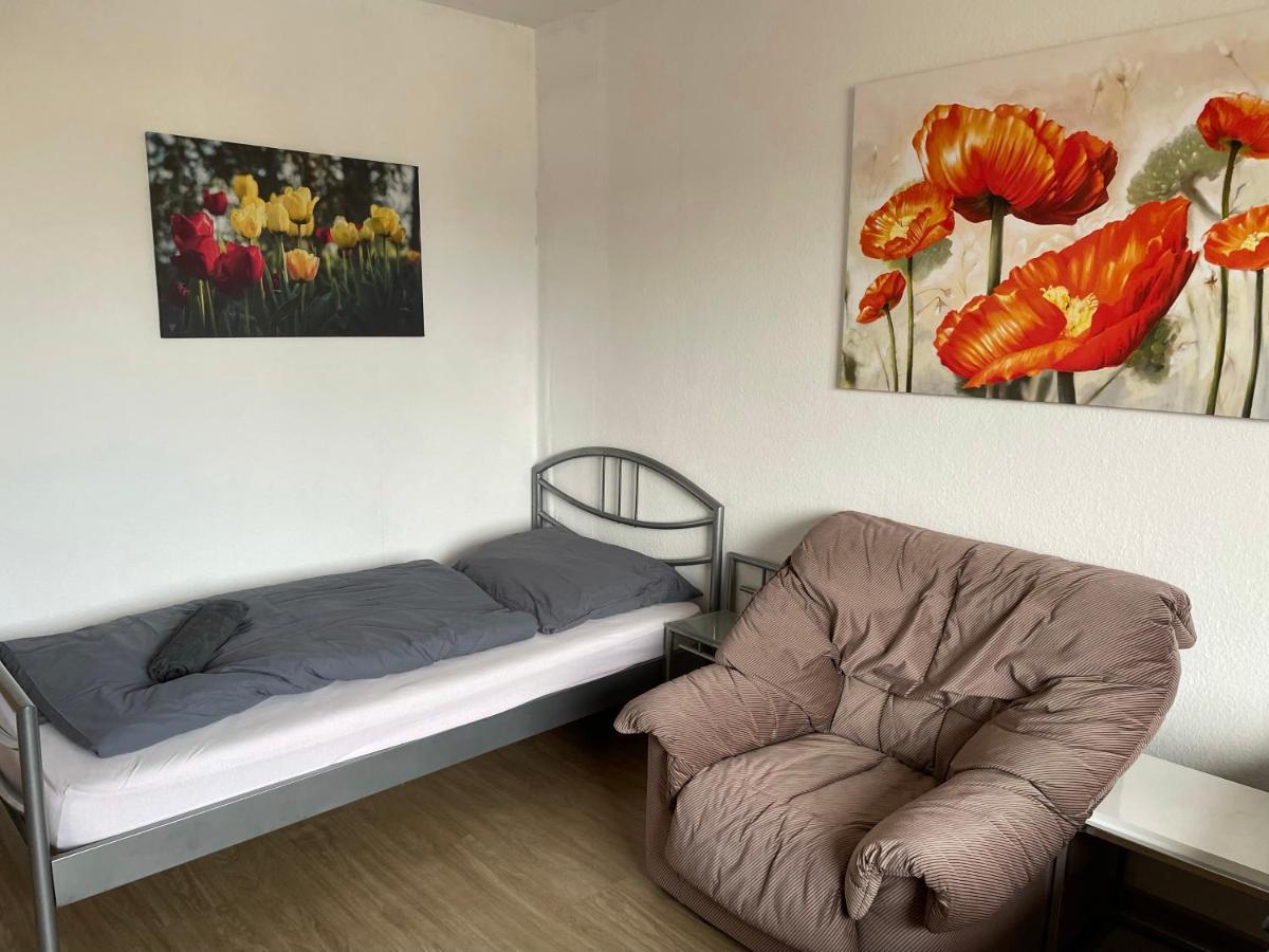 Schoene Einfache Ferienwohnung Mitten In Oldenburg Eksteriør billede